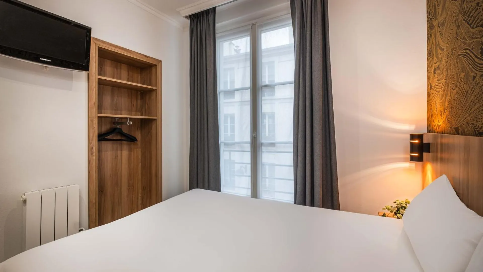 Hotel Daval 2*